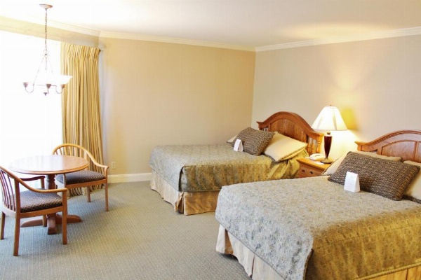 Columbus Inn image 9